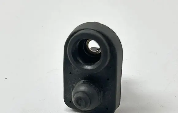 Nissan Pulsar Rear door sensor 621A