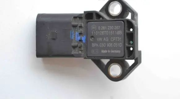 Audi A3 S3 8V Air pressure sensor 03G906051D