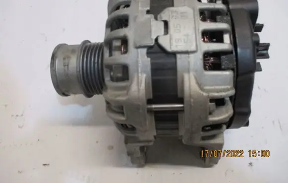 Volkswagen T-Cross Generator/alternator 04E903015A