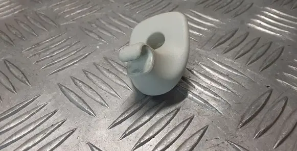 Sun visor clip/hook/bracket