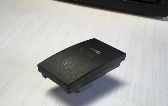 Seat Ibiza III (6L) Central locking switch button 6L1962125