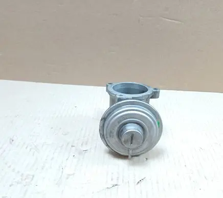 BMW 5 E60 E61 EGR valve 700450