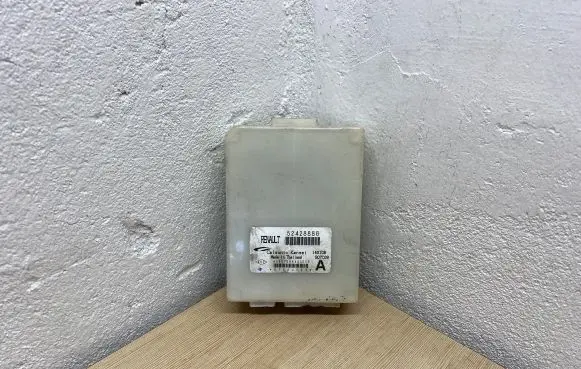 Renault Laguna III Other control units/modules 52428886 140108 S07C09