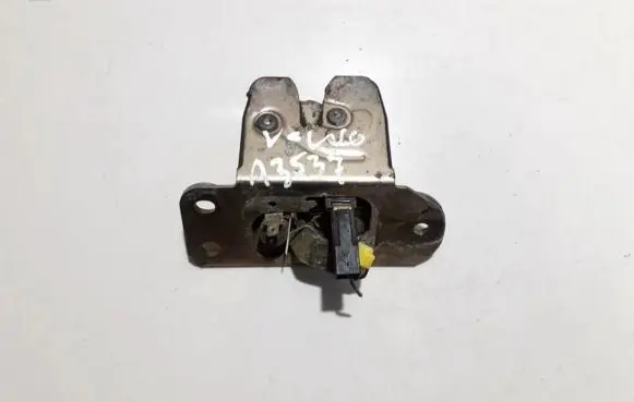 Volvo S40, V40 Tailgate/trunk/boot lock/catch/latch