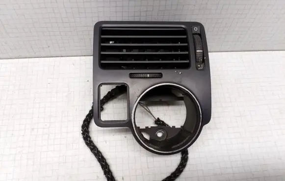 Volkswagen Bora Dashboard side air vent grill/cover trim 1J1819703D