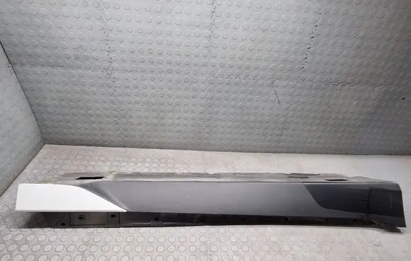 BMW i3 Sill 7368598