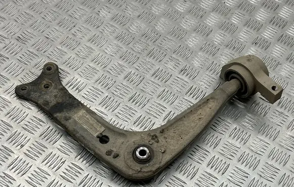 Front lower control arm/wishbone