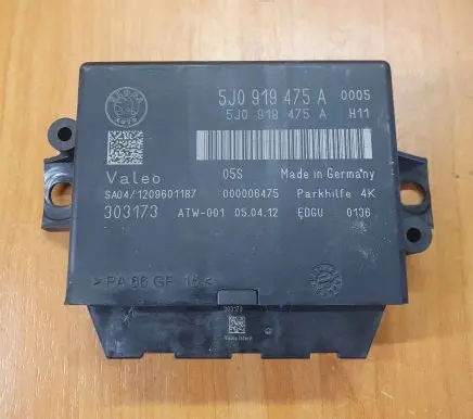 Skoda Superb B6 (3T) Parking PDC control unit/module 5J0919475A 000006475 303173