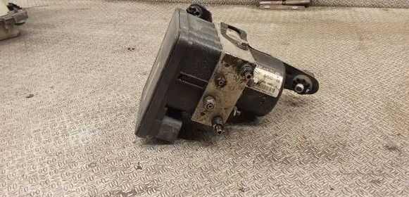 Mini One - Cooper R50 - 53 ABS Pump 6760268 6750269