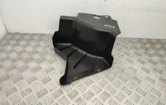 Ford Edge II Other under body part FT4BR111E67BB