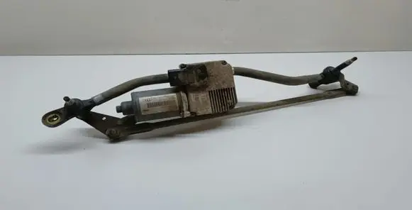 Front wiper linkage and motor