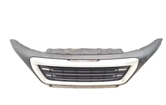 Peugeot Boxer Front bumper upper radiator grill 