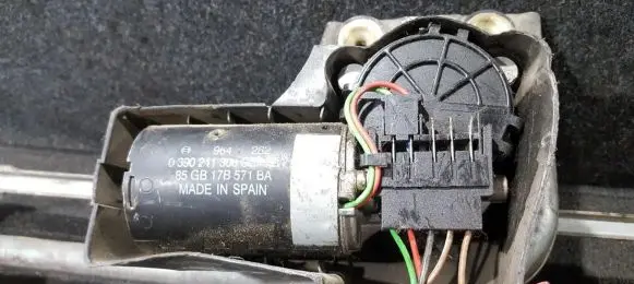 Ford Scorpio Wiper motor 0390241306cep 85gb17b571ba