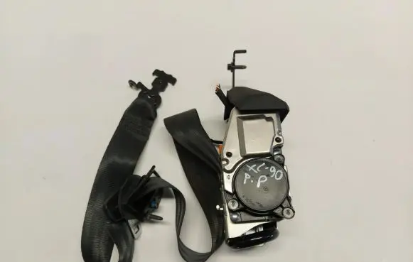 Volvo XC90 Front seatbelt 31322654