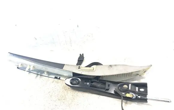 Volvo XC90 Front seatbelt