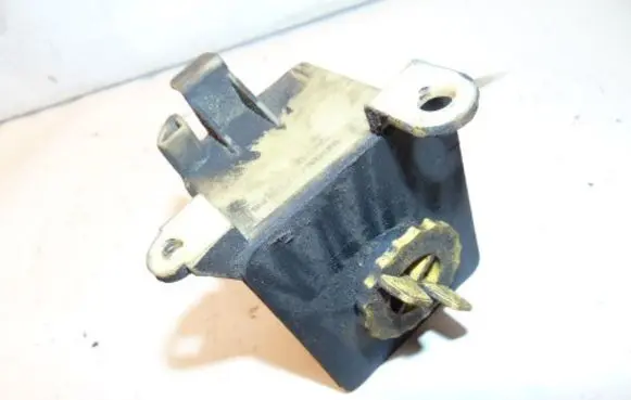 Power steering fluid tank/reservoir