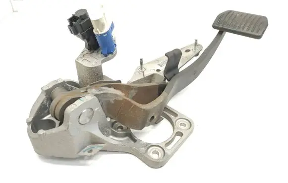 Volvo S80 Brake pedal 31202551