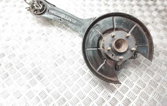 Ford Mondeo MK IV Rear wheel hub spindle/knuckle 6G915A968