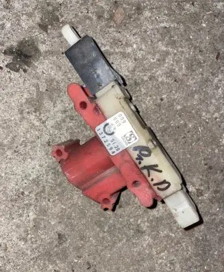 BMW 7 E23 Central locking motor 1372594