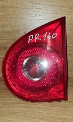 Volkswagen Golf V Rear/tail lights 028500202