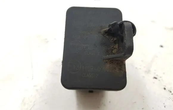 Volkswagen PASSAT B5 Air pressure sensor E310R026151 E1367R010210