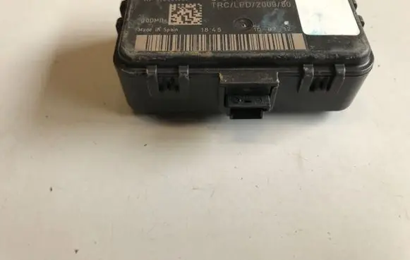 Land Rover Discovery 3 - LR3 Antenna control unit BJ3215K602 5E0760507