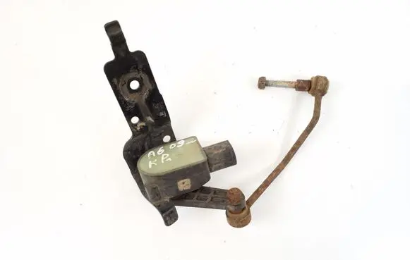 Audi A6 S6 C6 4F Air suspension front height level sensor 6PM008739