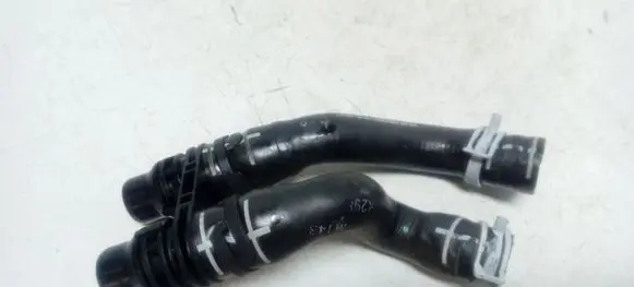 Volkswagen Golf VII Engine coolant pipe/hose 5Q0820507J