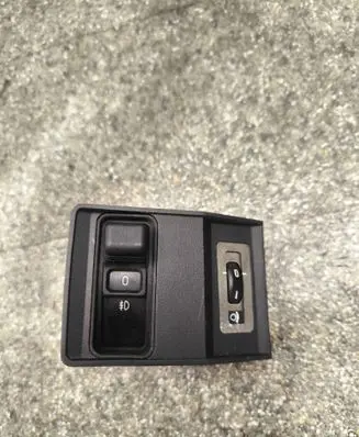 BMW 5 E34 Fog light switch 38813709 1389094
