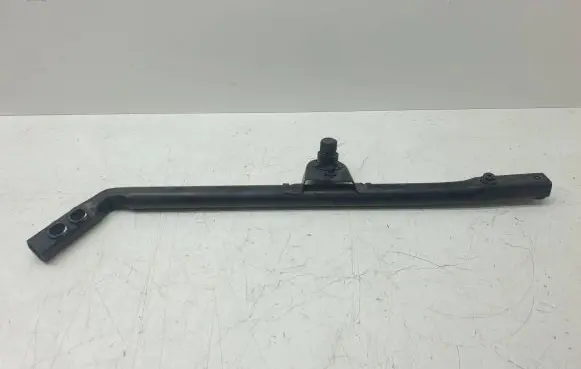 Chrysler Pacifica Radiator support slam panel bracket 68231357AA