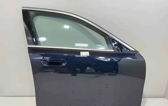 BMW 5 G60 G61 Front door 5A32EA4 5A160B8