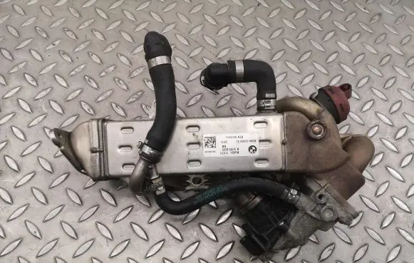 BMW 7 G11 G12 EGR valve 8513132 8570655