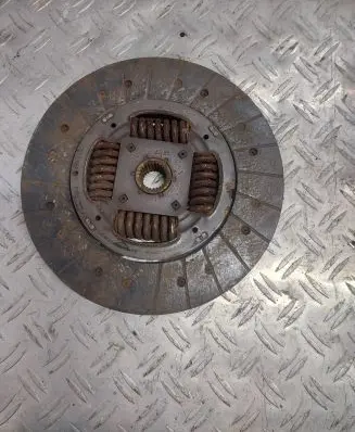 Nissan Terrano Clutch pressure plate 58006A7566