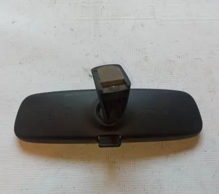Rear view mirror (interior)
