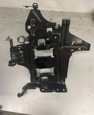 Renault Master III Other engine bay part 237146689R 976900001