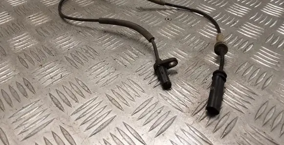 BMW 4 F32 F33 ABS brake wheel speed sensor 6869321