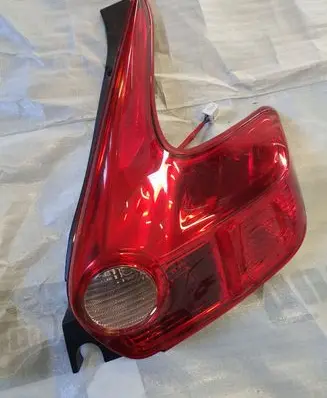 Nissan Juke I F15 Rear/tail lights