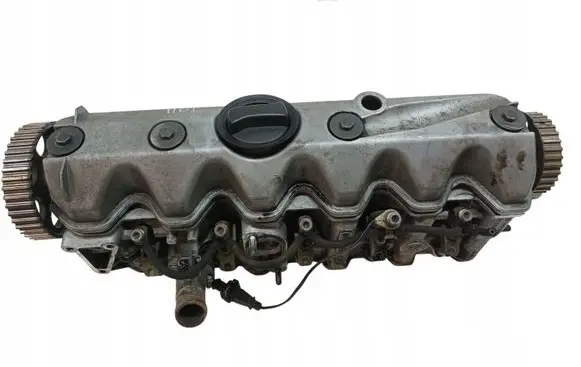 Volkswagen Transporter - Caravelle T4 Engine head 074103373C