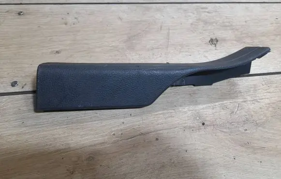 Mercedes-Benz C W204 Rear sill trim cover A2046860236