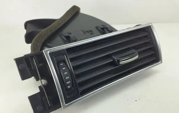 Audi A6 S6 C6 4F Dash center air vent grill 4F1820902D