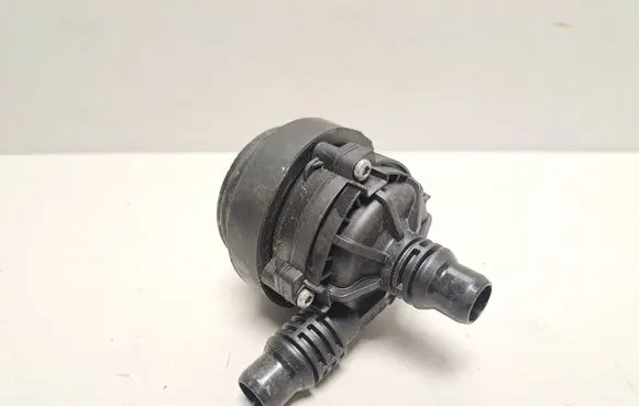 BMW i4 Electric auxiliary coolant/water pump 8840614