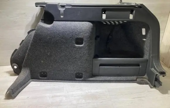Skoda Octavia Mk3 (5E) Trunk/boot side trim panel 5E9867428AK 17042015 T15B19