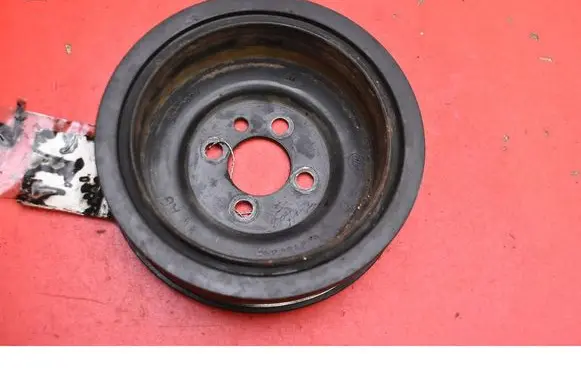 Volkswagen PASSAT B5.5 Crankshaft pulley 03G105243