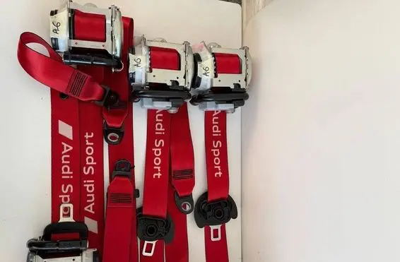 Audi A6 S6 C8 4K Set of seat belts 