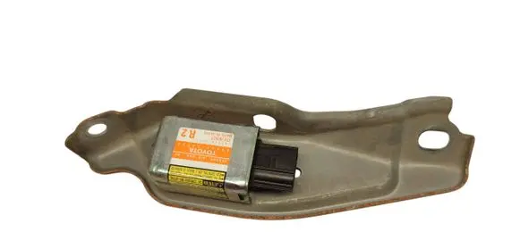 Lexus GS 300 350 430 450H Airbag deployment crash/impact sensor 8983330020 1879001771