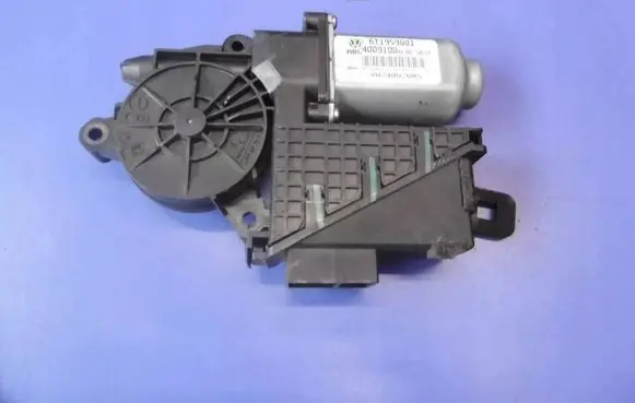 Skoda Fabia Mk1 (6Y) Wiper motor 6Y1959801