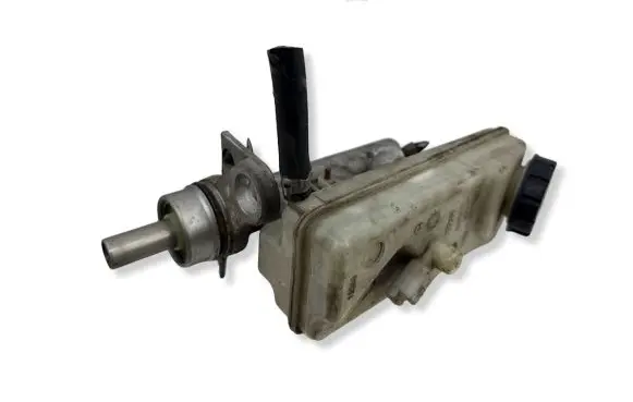 Renault Megane II Master brake cylinder 32067111