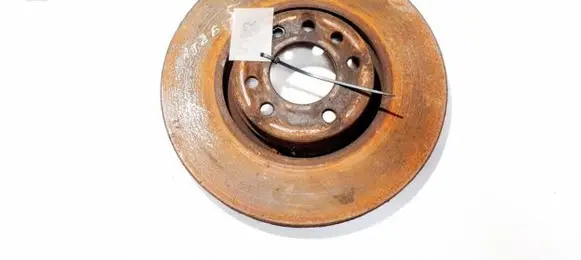 Opel Astra H Front brake disc ventiliuojamas