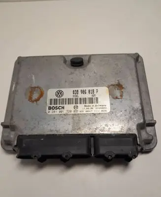 Volkswagen PASSAT B5 Engine control unit/module 038906018P 28SA3664