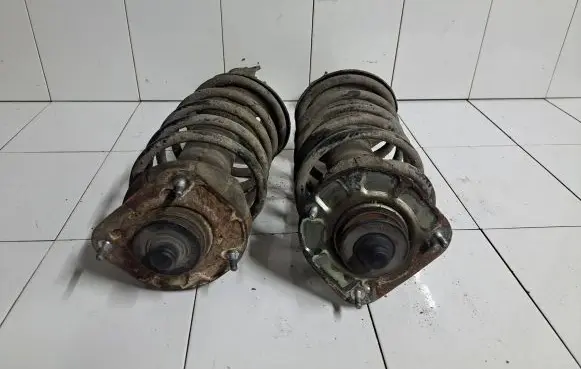 Volvo V70 Front shock absorber with coil spring 30760125A 824904002859